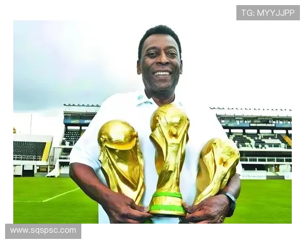 历史足球明星排名前五十的传奇人物与他们的辉煌成就回顾